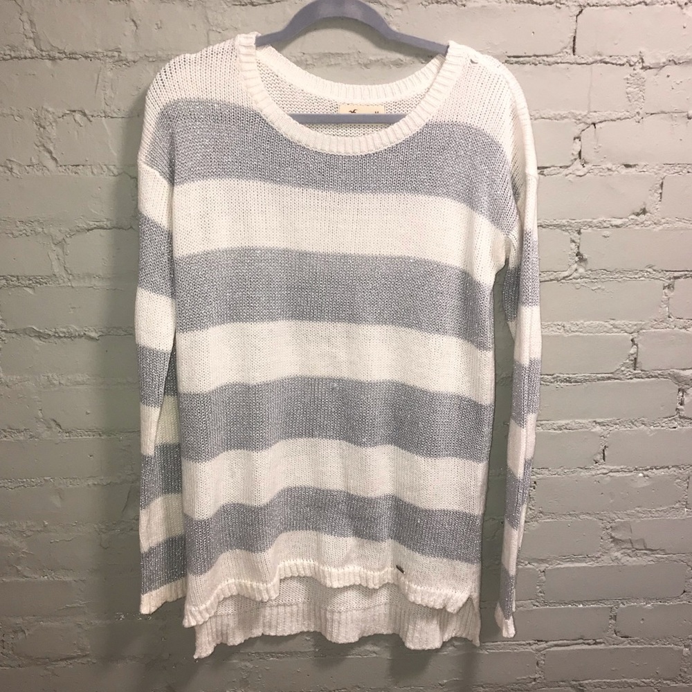 Hollister sweater silver and white size medium